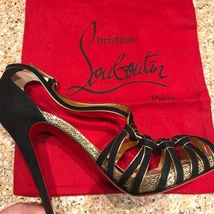 Gorgeous Never Worn Christian Louboutin shoes